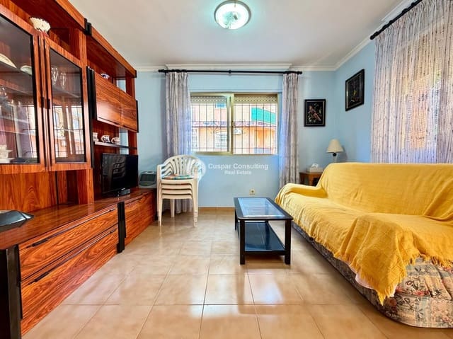 4 makuuhuone Omakotitalo myytävänä paikassa Lo Pagan, San Pedro del Pinatar - 154 900 € (Ref: 9902367)