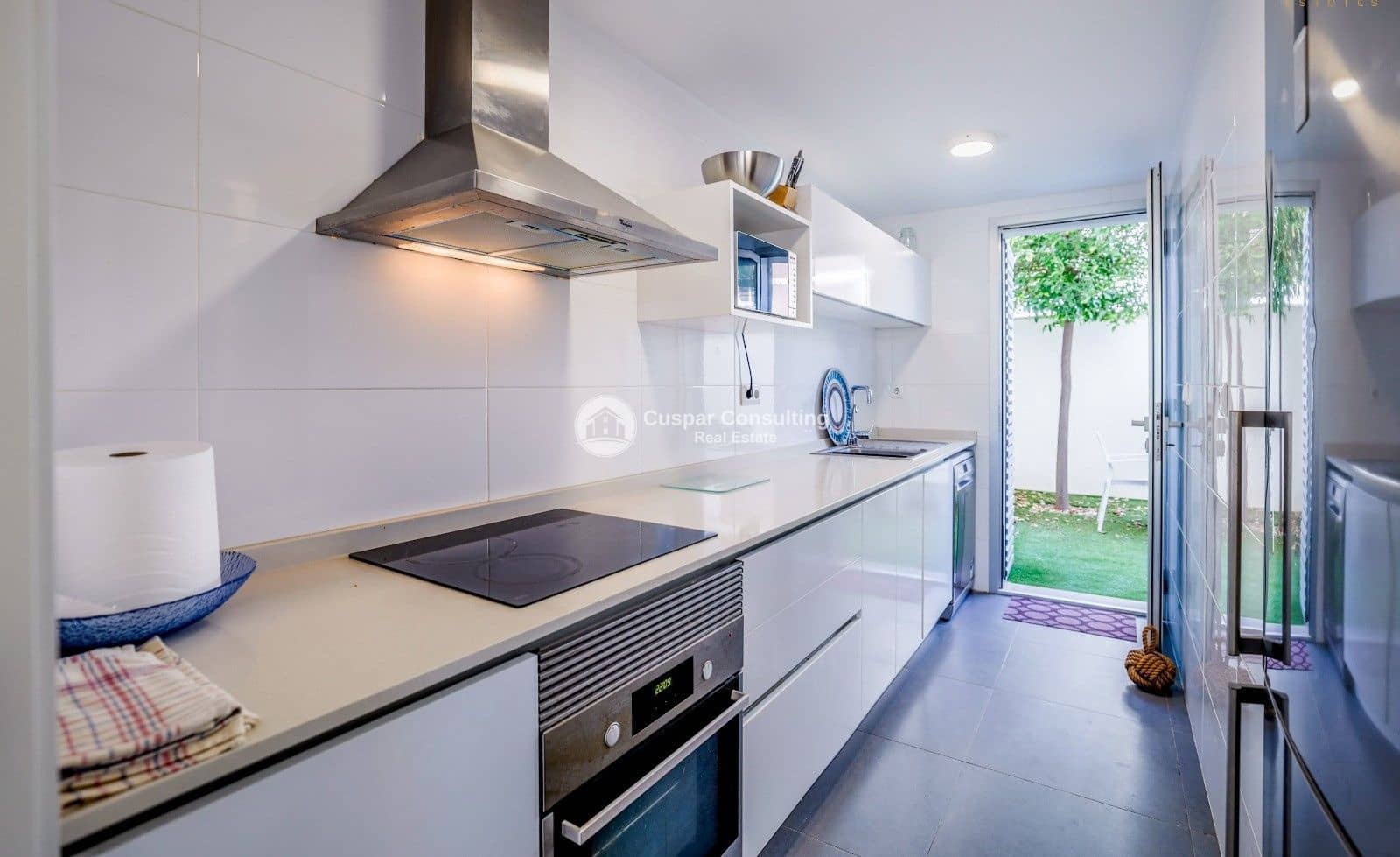 3 bedroom Villa for sale in Pilar de la Horadada with pool garage - € 658,000 (Ref: 9902368)