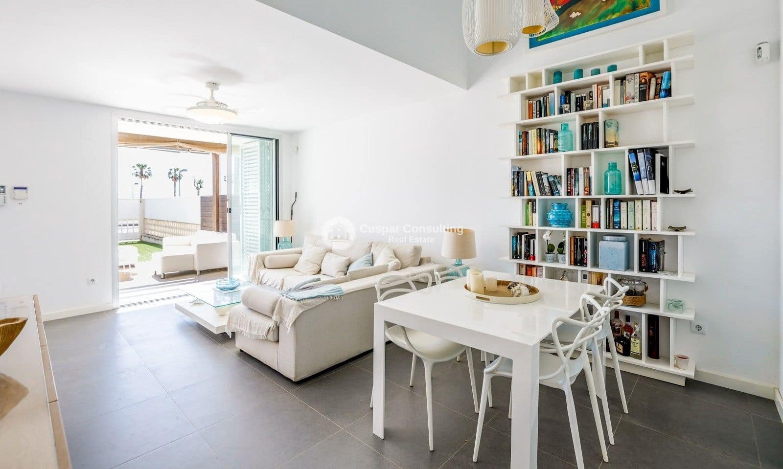 3 bedroom Villa for sale in Pilar de la Horadada with pool garage - € 658,000 (Ref: 9902368)