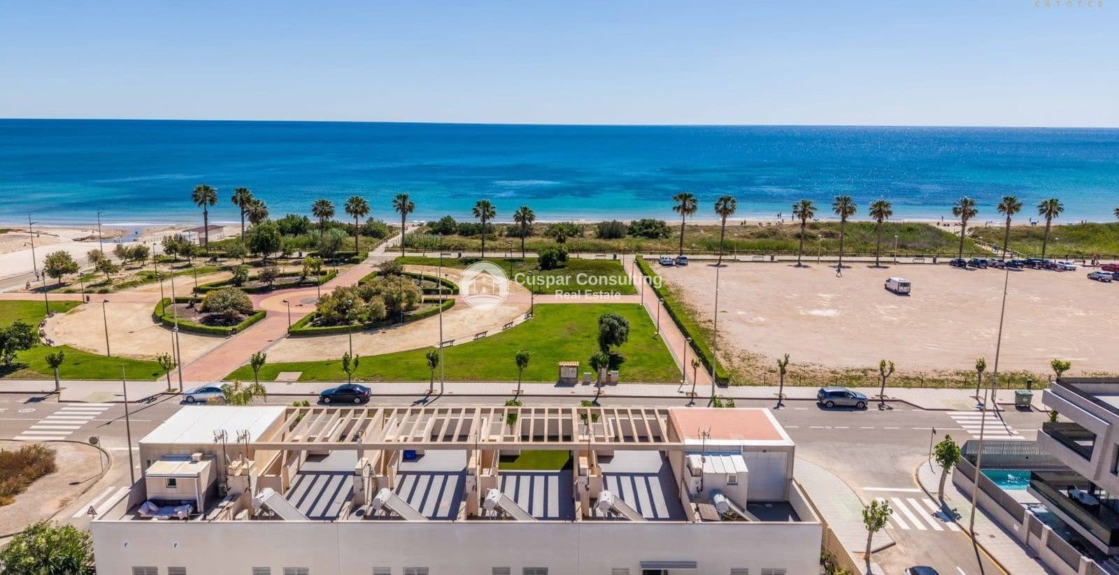 3 bedroom Villa for sale in Pilar de la Horadada with pool garage - € 658,000 (Ref: 9902368)