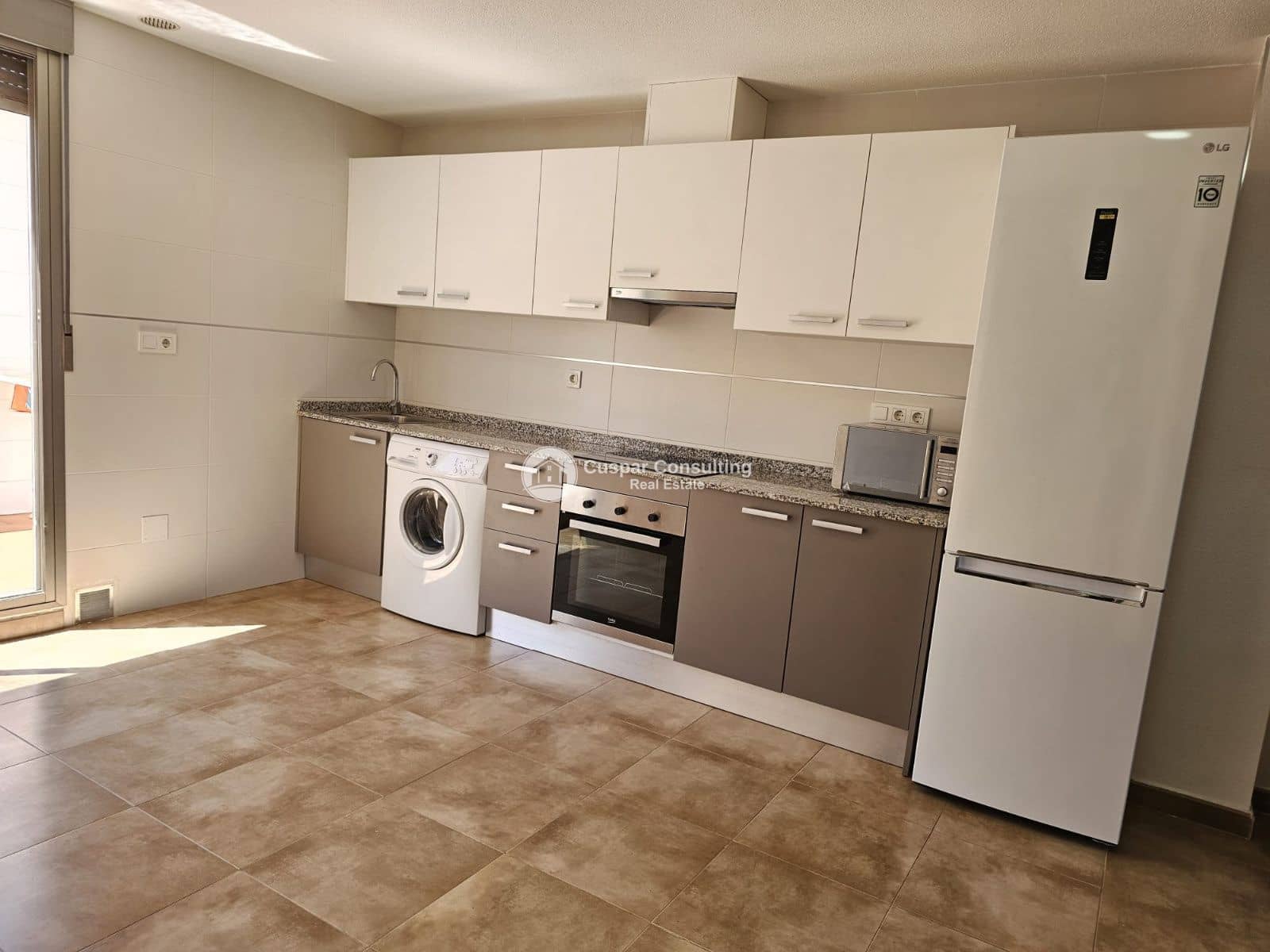 2 sypialnia Mieszkanie na sprzedaż w Los Alcazares z basenem garażem - 204 900 € (Ref: 9913776)