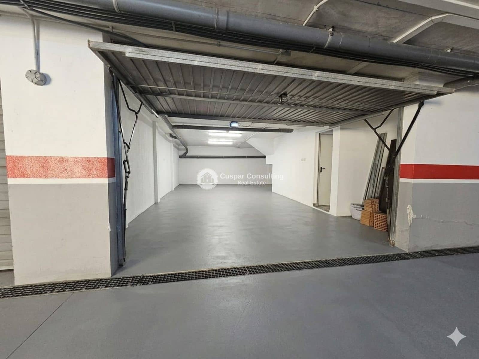 2 sypialnia Mieszkanie na sprzedaż w Los Alcazares z basenem garażem - 204 900 € (Ref: 9913776)