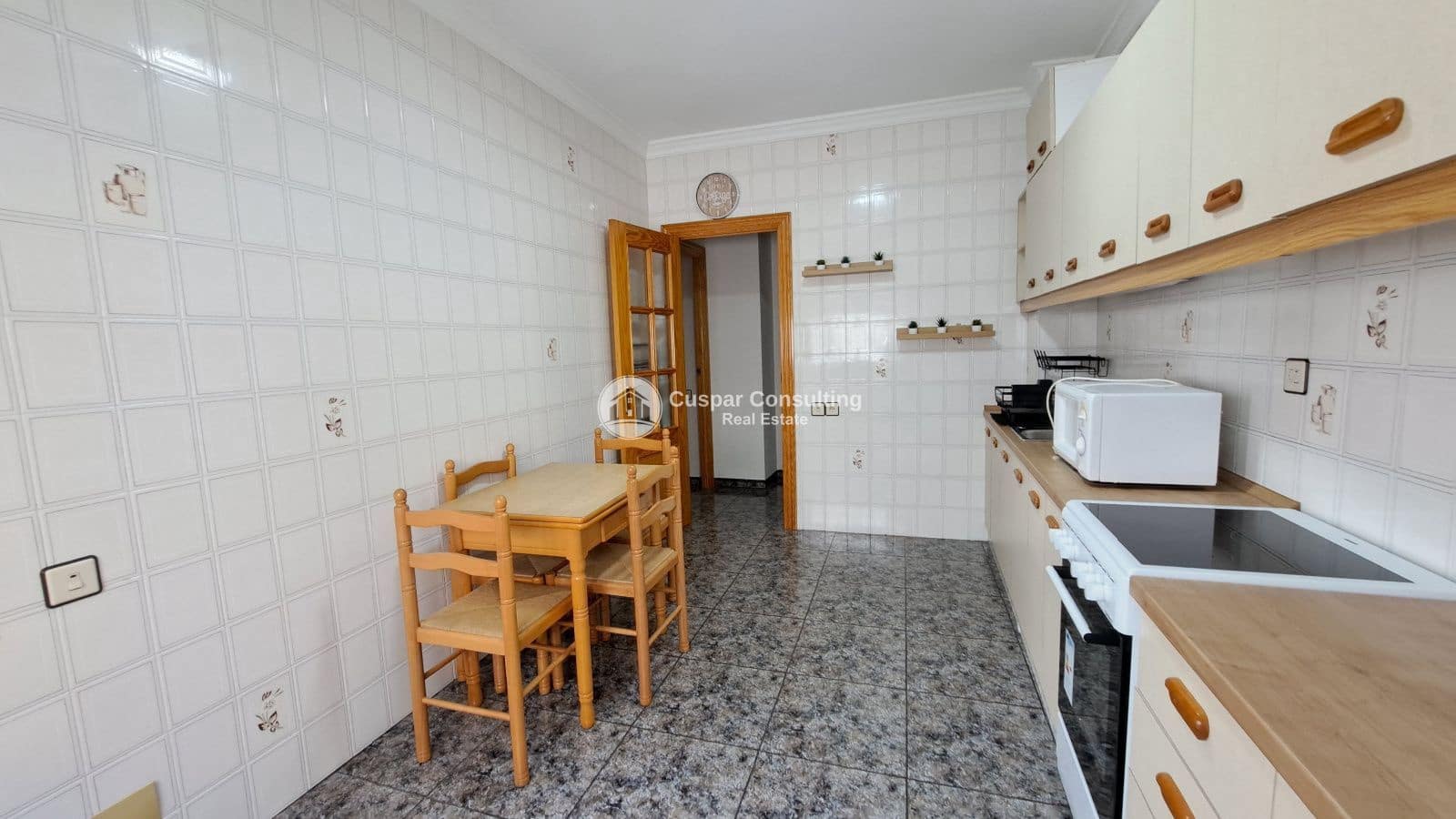 3 bedroom Flat for sale in Los Alcazares with garage - € 170,000 (Ref: 9927920)