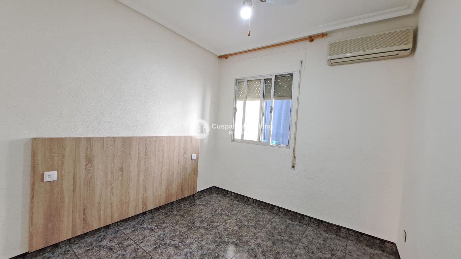3 bedroom Flat for sale in Los Alcazares with garage - € 170,000 (Ref: 9927920)