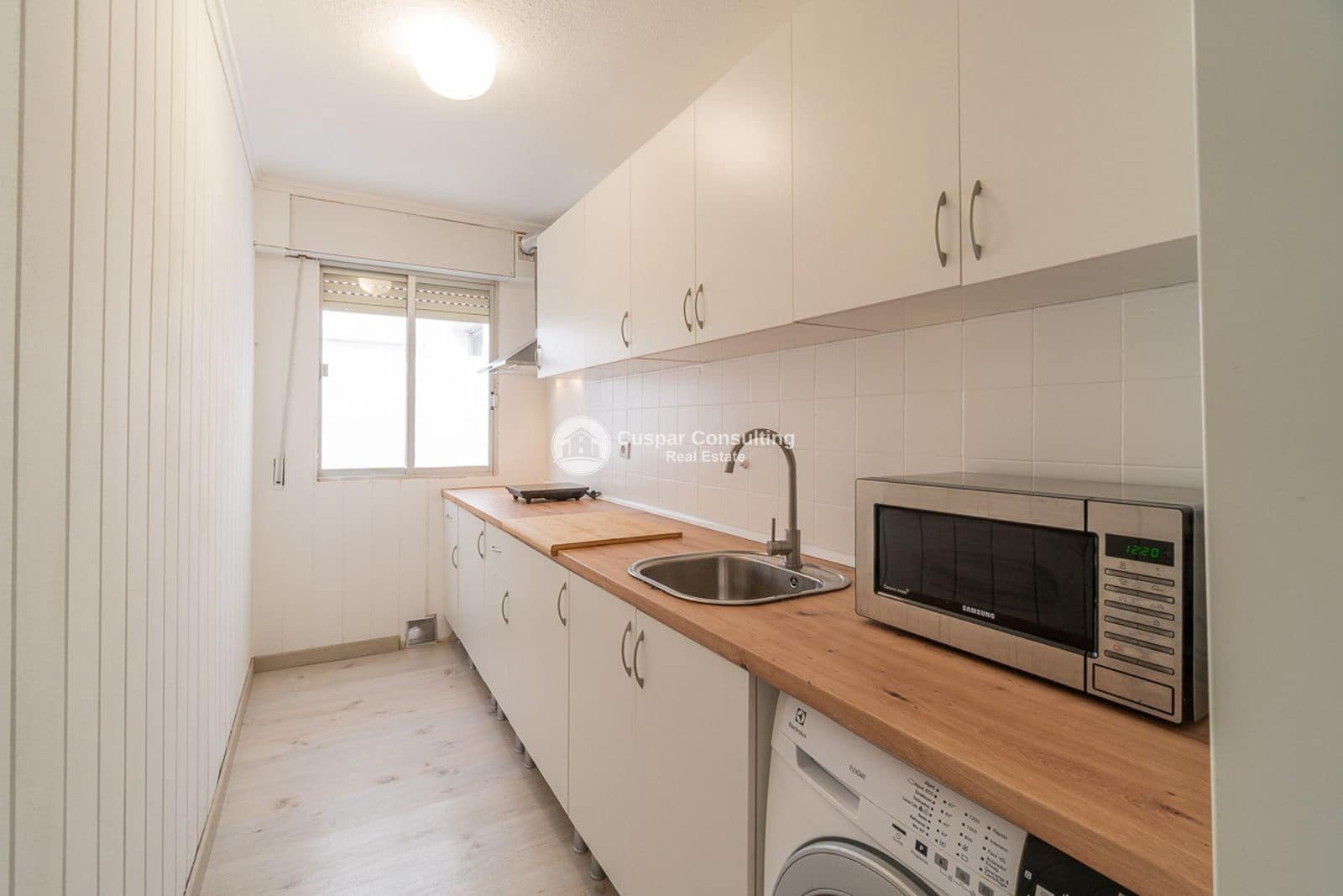 2 bedroom Flat for sale in Punta Prima with pool garage - € 219,000 (Ref: 9932194)