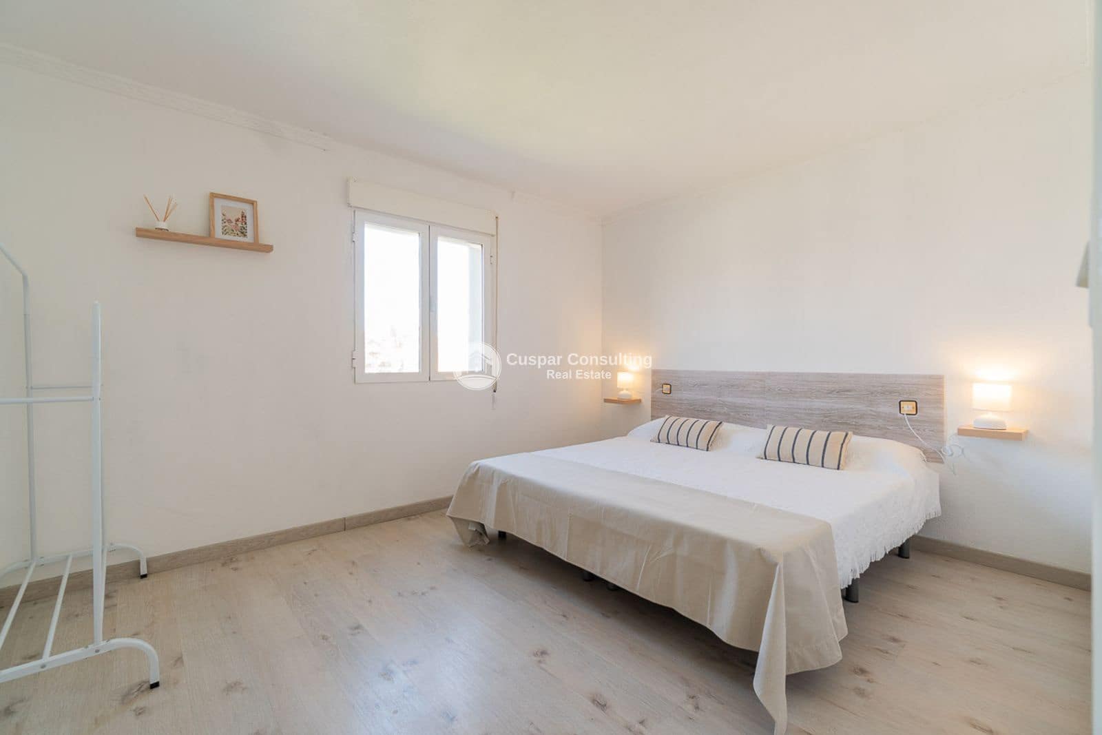 2 bedroom Flat for sale in Punta Prima with pool garage - € 219,000 (Ref: 9932194)