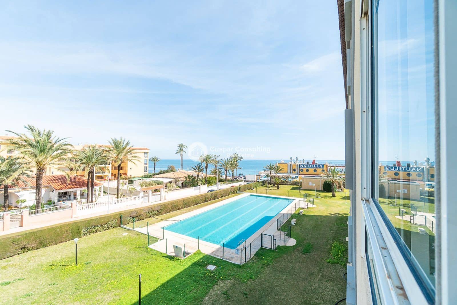 2 bedroom Flat for sale in Punta Prima with pool garage - € 219,000 (Ref: 9932194)