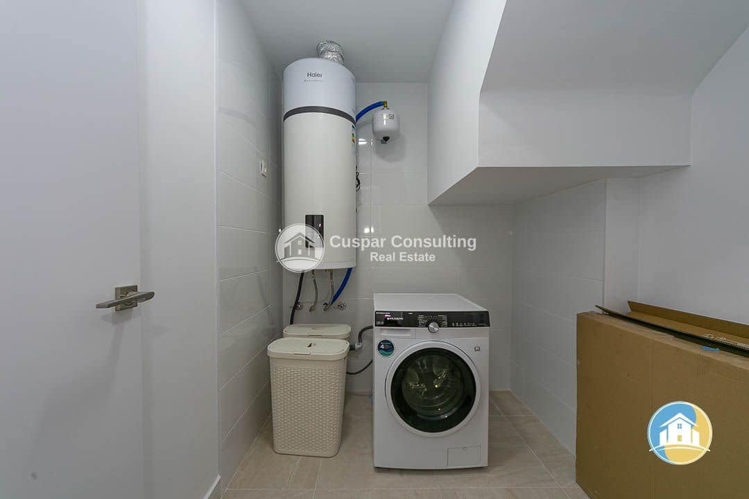 3 slaapkamer Huis te koop in Torrevieja met zwembad garage - € 330.000 (Ref: 9935021)