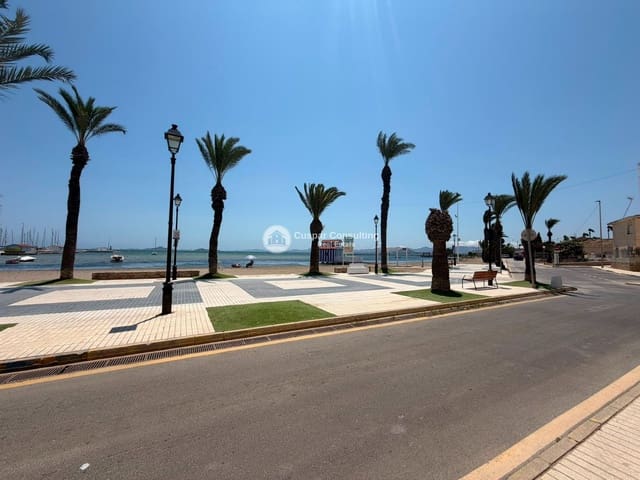 6 soveværelse Byhus til salg i Centro, Los Alcázares med garage - € 490.000 (Ref: 9948919)