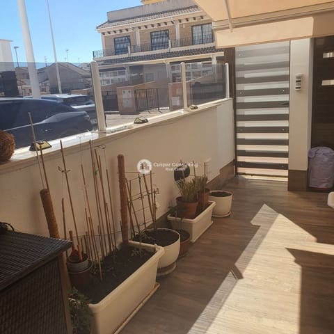 2 slaapkamer Flat te koop in Lo Pagan, San Pedro del Pinatar met zwembad garage - € 345.000 (Ref: 9986141)