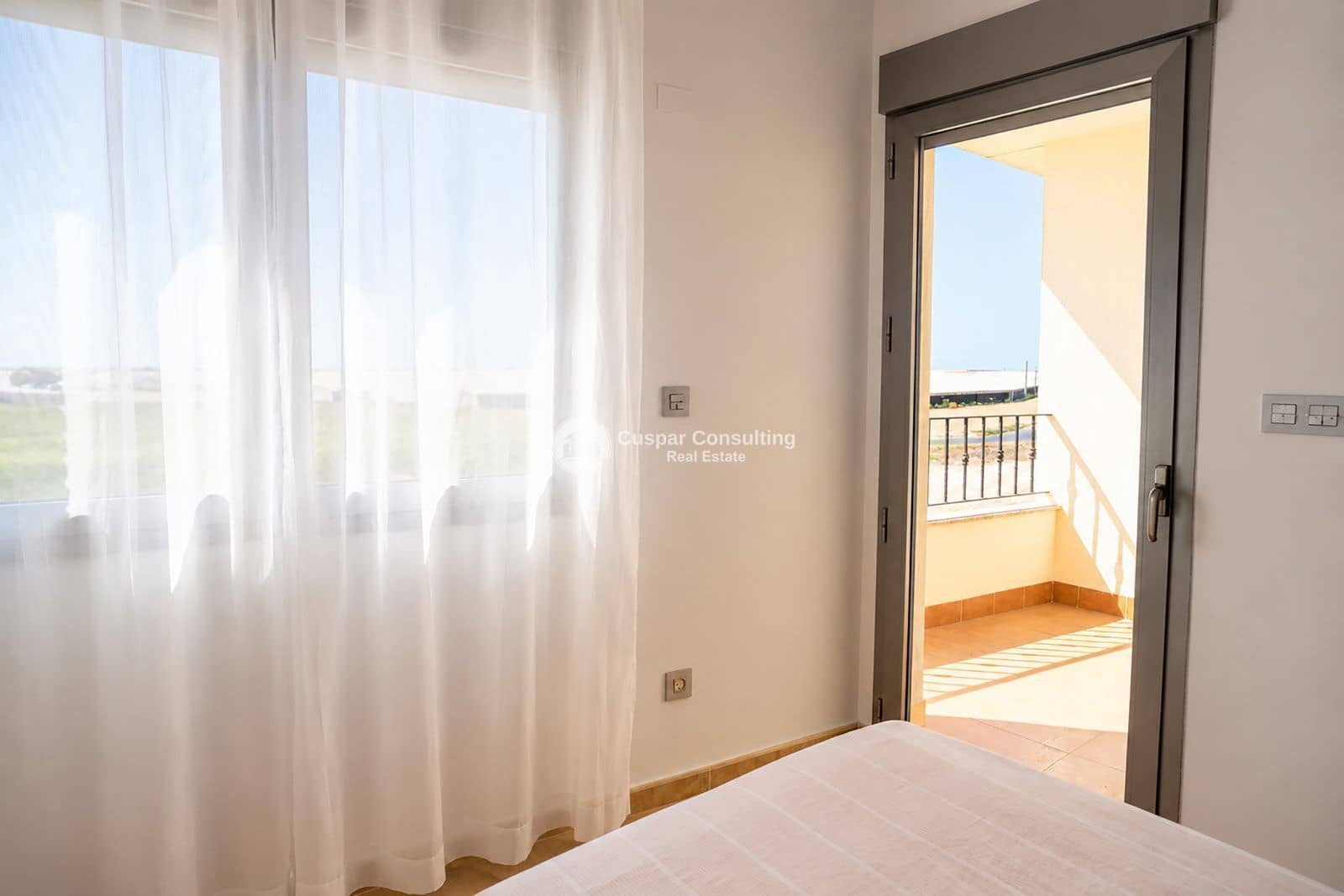 Casa de 3 habitaciones en El Mirador en venta con garaje - 265.000 € (Ref: 9987175)
