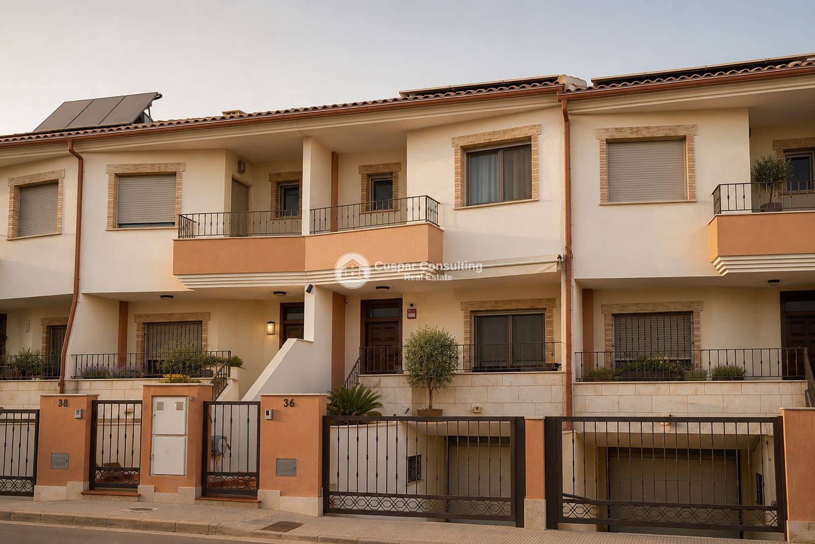 Casa de 3 habitaciones en El Mirador en venta con garaje - 265.000 € (Ref: 9987175)