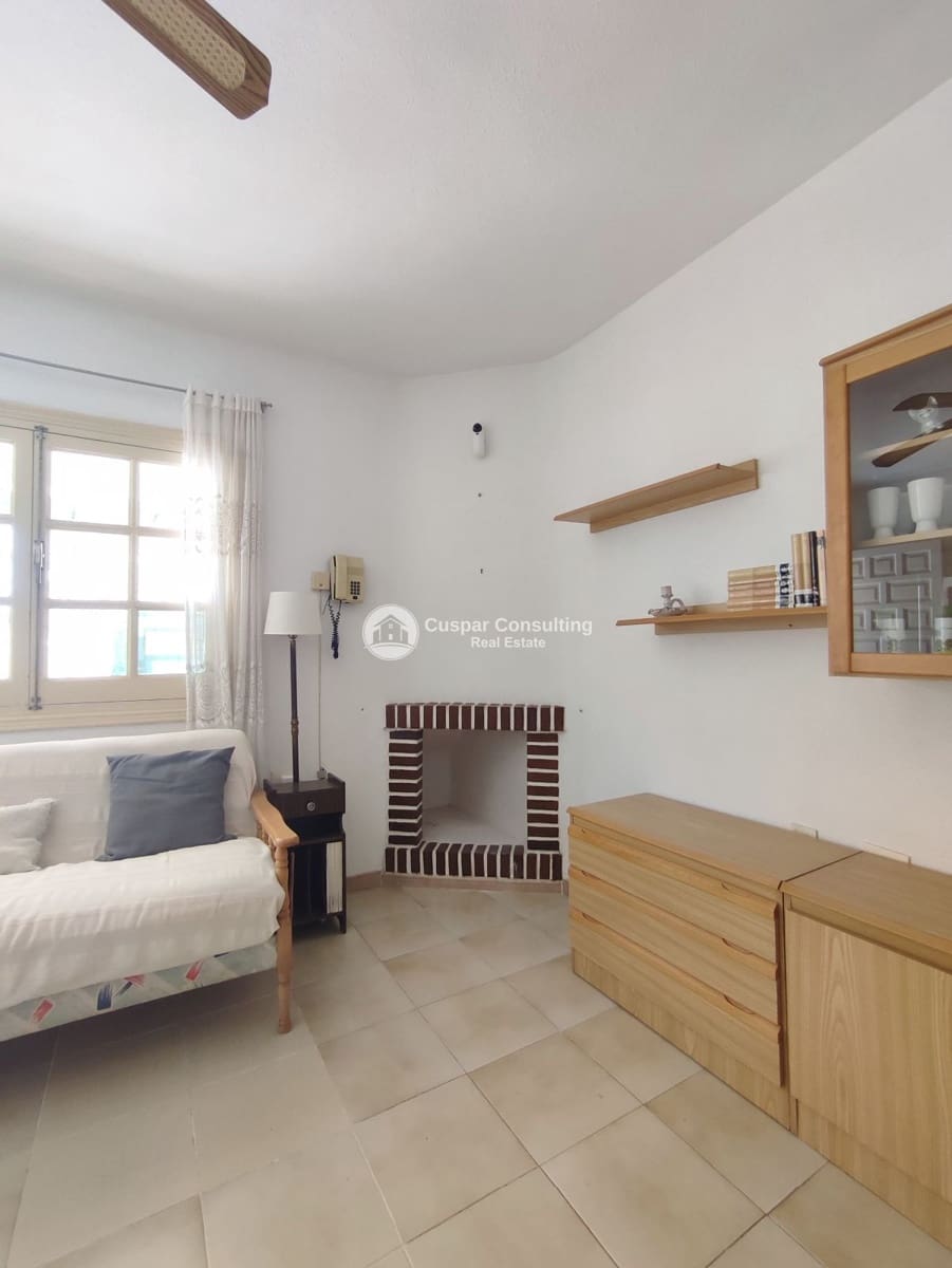 2 makuuhuone Omakotitalo myytävänä paikassa San Pedro del Pinatar mukana 
autotalli - 125 800 € (Ref: 9991501)