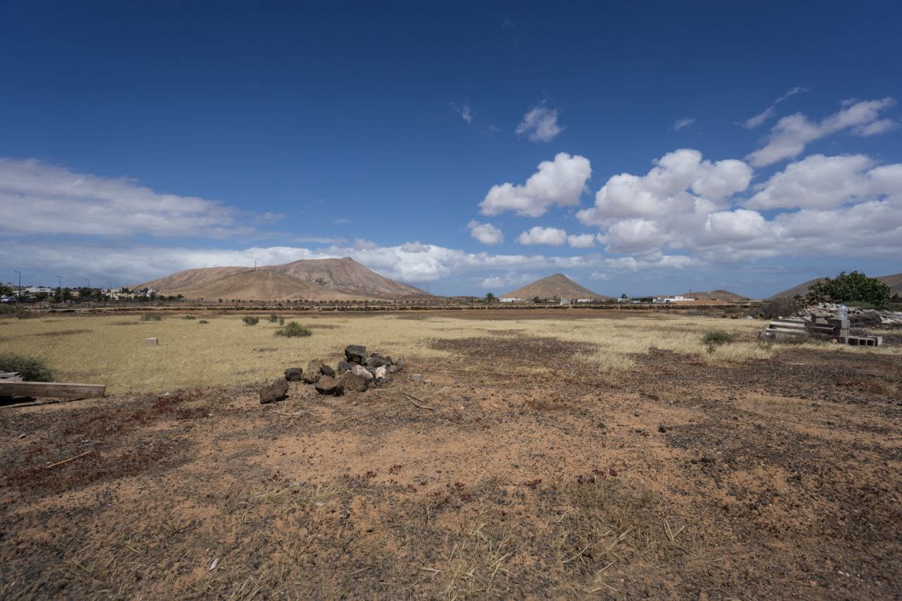 4 soveværelse Finca/Landehus til salg i La Oliva med garage - € 460.000 (Ref: 7486015)