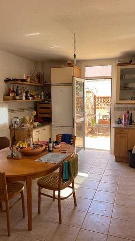 5 soveværelse Villa til salg i Corralejo, La Oliva - € 550.000 (Ref: 8648992)