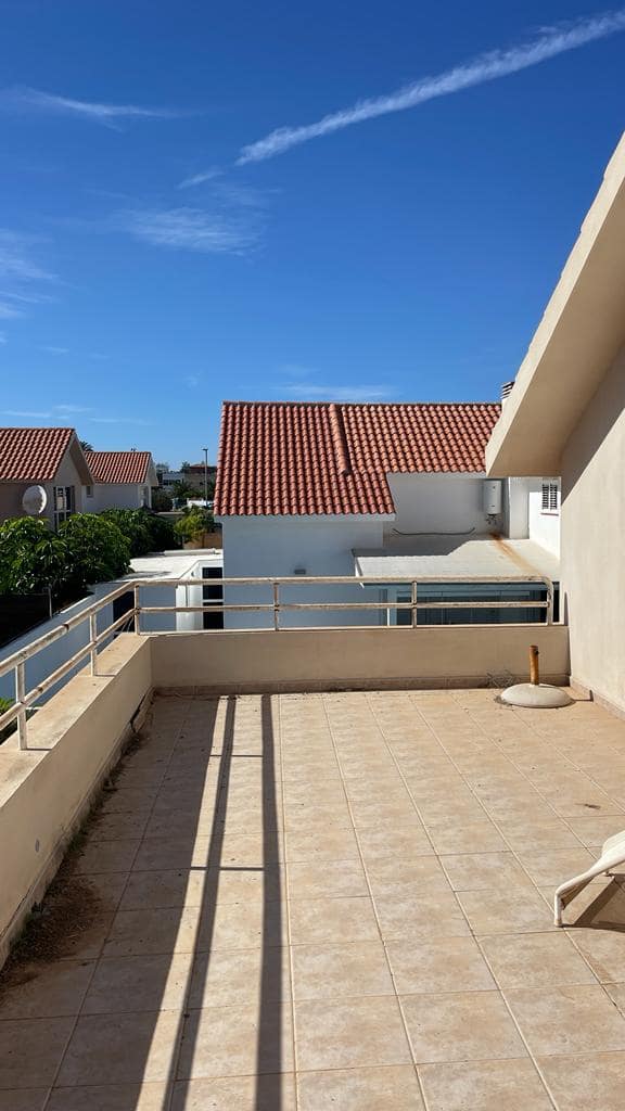5 soveværelse Villa til salg i Corralejo - € 550.000 (Ref: 8648992)