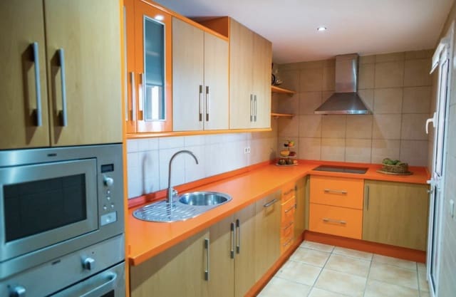 3 camera da letto Casa in vendita in Corralejo, La Oliva con piscina garage - 475.000 € (Rif: 8650961)