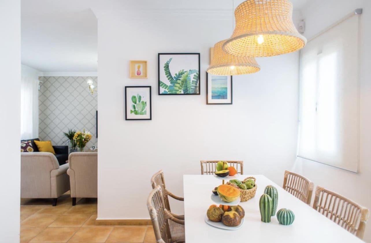 3 sypialnia Dom na sprzedaż w Corralejo z basenem garażem - 475 000 € (Ref: 8650961)