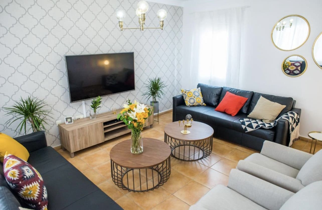 3 sypialnia Dom na sprzedaż w Corralejo z basenem garażem - 475 000 € (Ref: 8650961)