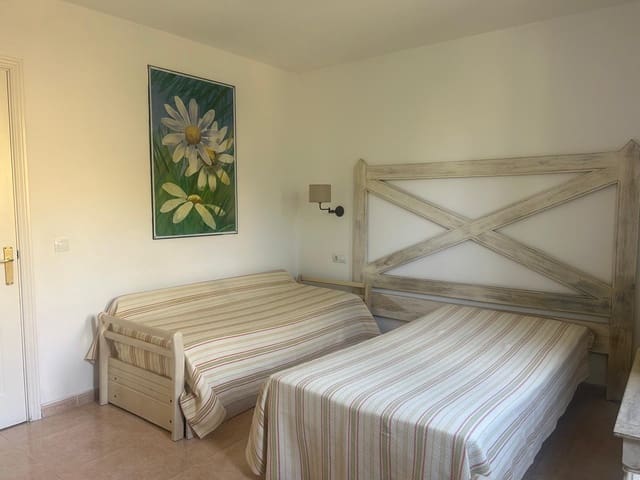 1 chambre Appartement à vendre à Corralejo, La Oliva avec piscine - 193 000 € (Ref: 8829948)