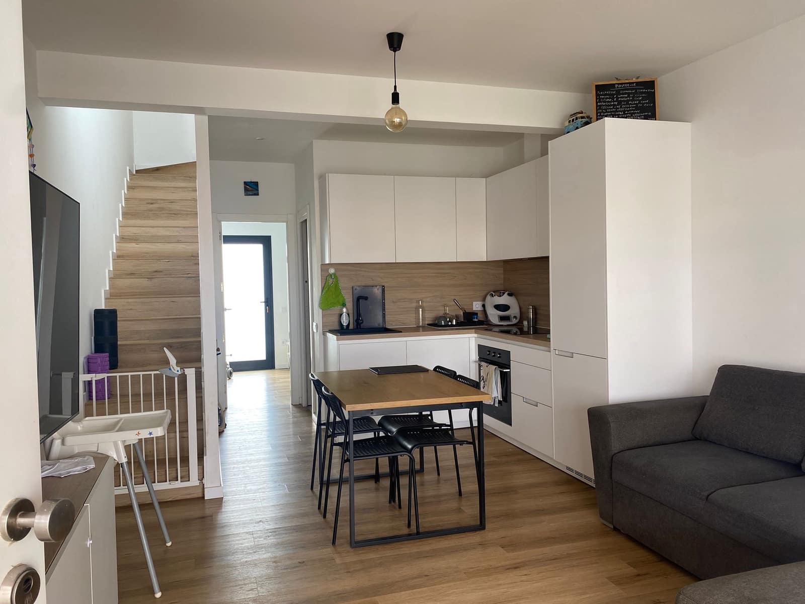 2 soveværelse Rækkehus til salg i Corralejo med swimmingpool garage - € 245.000 (Ref: 9096287)