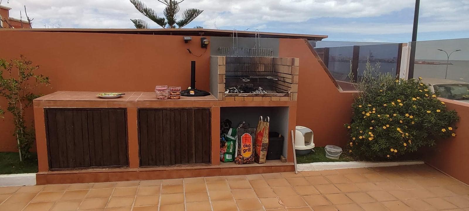 3 quarto Moradia para venda em Puerto del Rosario com piscina garagem - 450 000 € (Ref: 9136354)