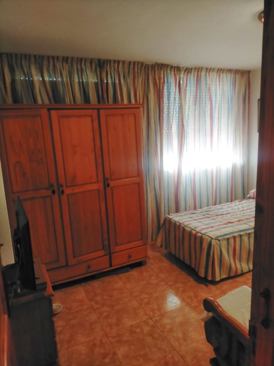 3 bedroom Flat for sale in Corralejo - € 275,000 (Ref: 9138701)