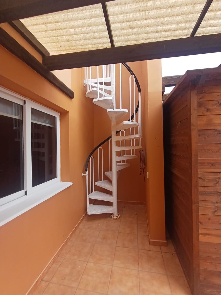 3 soveværelse Penthouse til salg i Corralejo med swimmingpool garage - € 298.000 (Ref: 9246059)