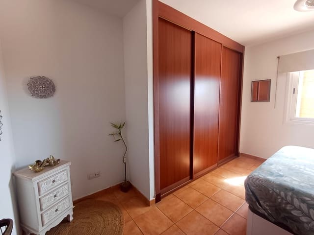 3 slaapkamer Penthouse te koop in Corralejo, La Oliva met zwembad garage - € 298.000 (Ref: 9246059)