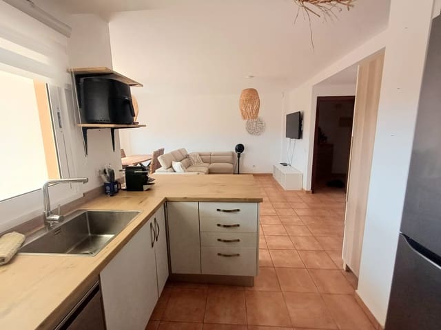 3 slaapkamer Penthouse te koop in Corralejo, La Oliva met zwembad garage - € 298.000 (Ref: 9246059)