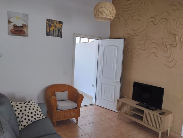 2 soveværelse Villa til salg i Parque Holandés, La Oliva - € 320.000 (Ref: 9301943)