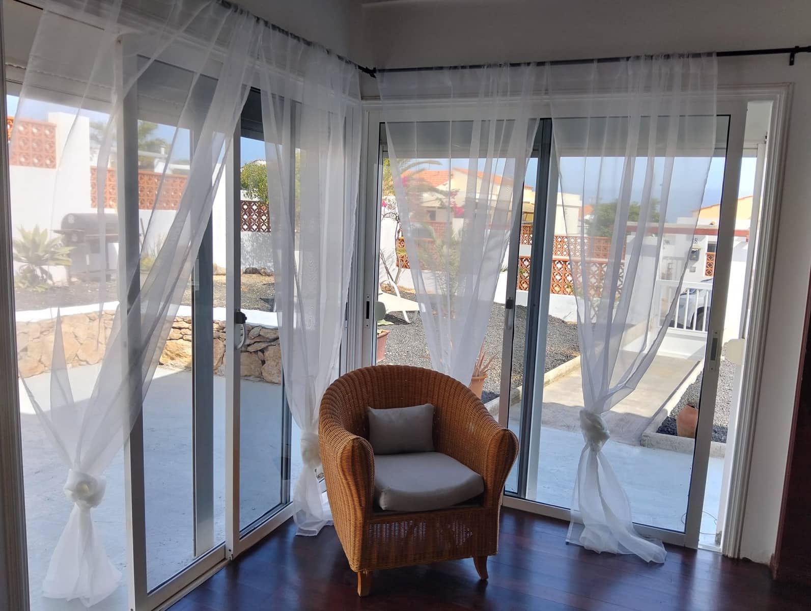 2 soveværelse Villa til salg i Parque Holandes - € 320.000 (Ref: 9301943)