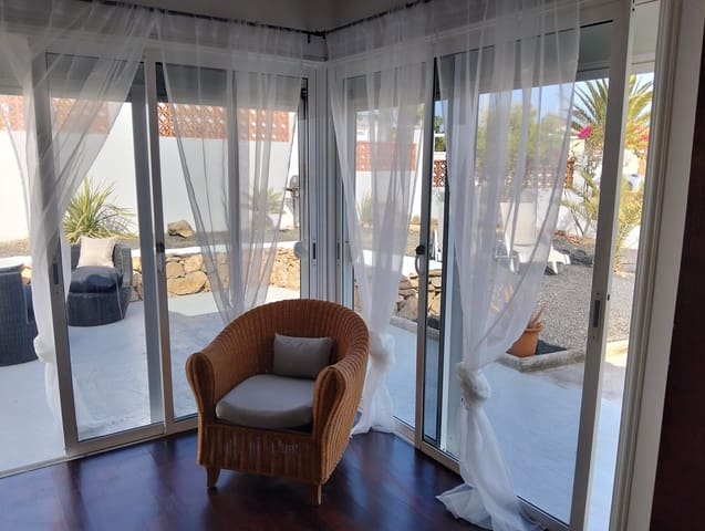 2 soveværelse Villa til salg i Parque Holandés, La Oliva - € 320.000 (Ref: 9301943)