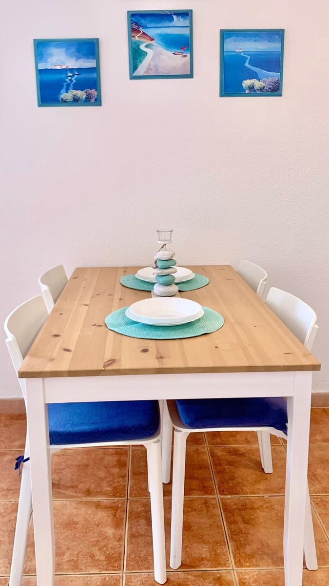 1 slaapkamer Appartement te koop in Caleta de Fuste met zwembad - € 179.000 (Ref: 9402482)