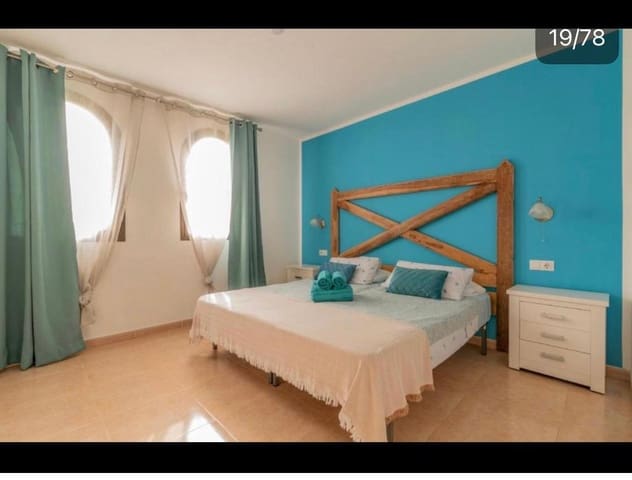 1 chambre Appartement à vendre à Corralejo, La Oliva avec piscine - 185 000 € (Ref: 9453494)