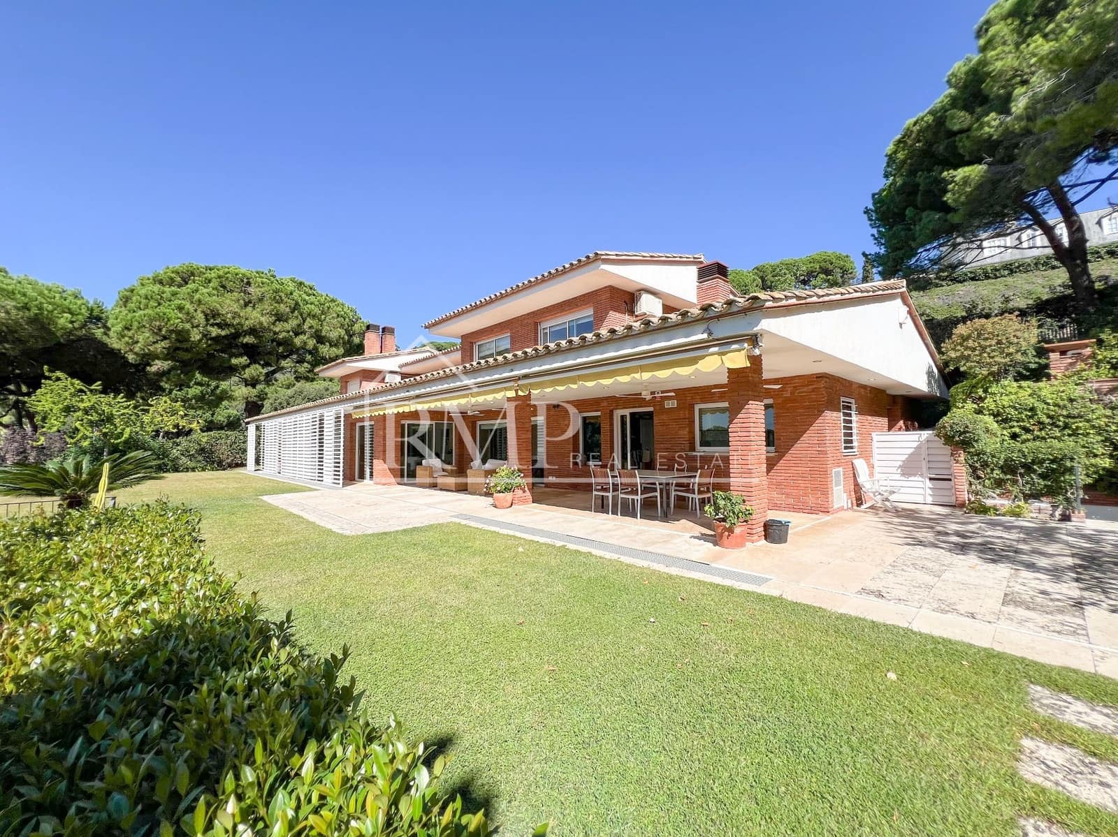 7 soveværelse Villa til salg i Sant Vicenc de Montalt med swimmingpool garage - € 2.700.000 (Ref: 8861324)
