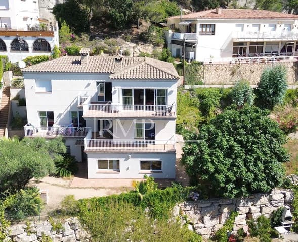 8 sypialnia Willa na sprzedaż w Lloret de Mar z garażem - 749 000 € (Ref: 8861330)