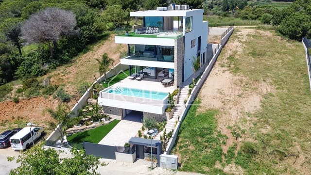 6 soveværelse Villa til salg i Arenys de Mar med swimmingpool garage - € 2.300.000 (Ref: 9020668)