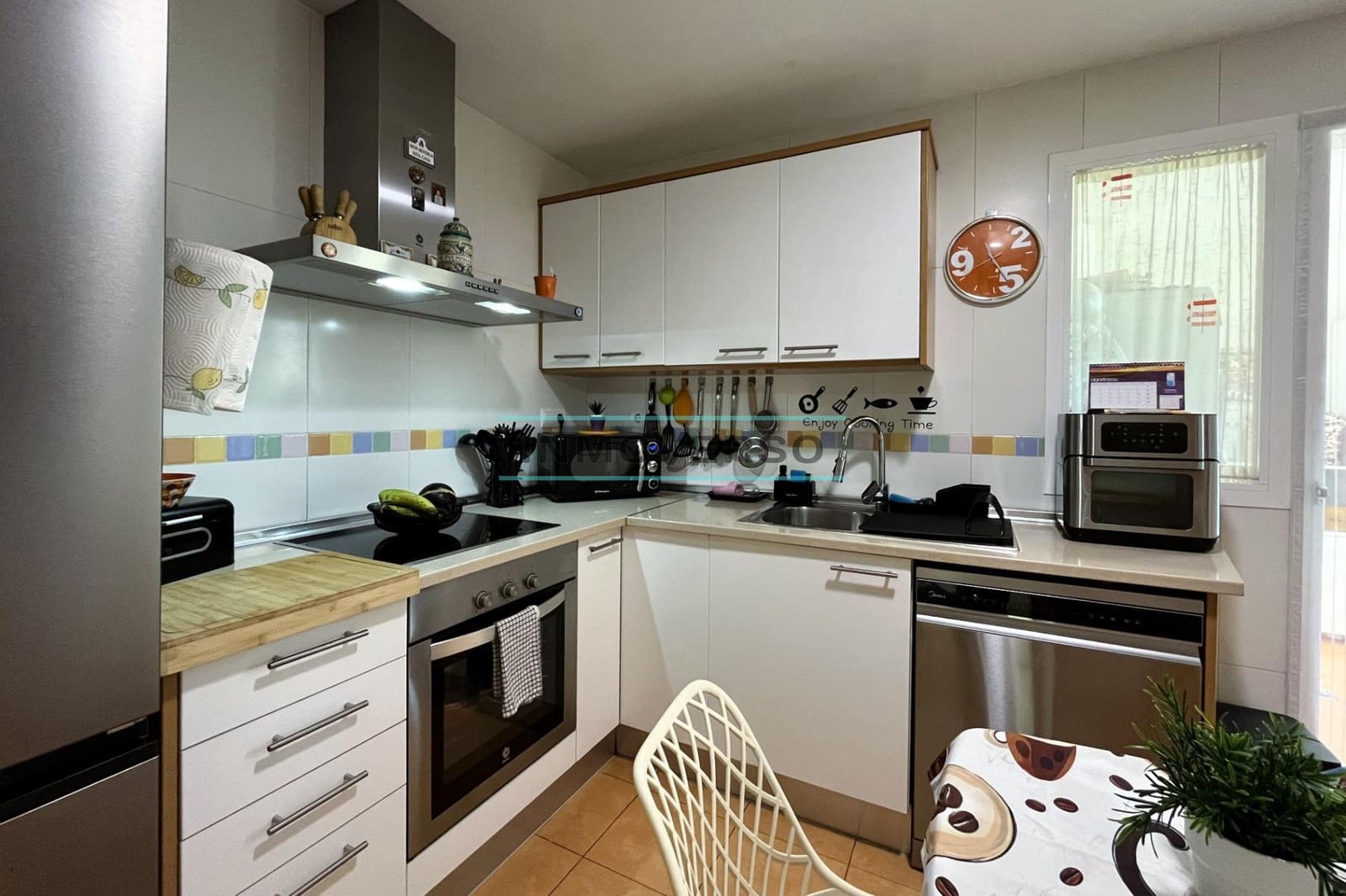 3 sypialnia Penthouse na sprzedaż w La Cala del Moral z basenem garażem - 460 000 € (Ref: 10032060)