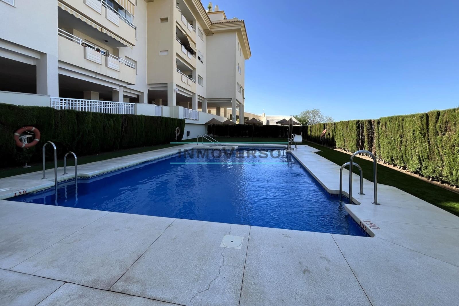 3 sypialnia Penthouse na sprzedaż w La Cala del Moral z basenem garażem - 460 000 € (Ref: 10032060)