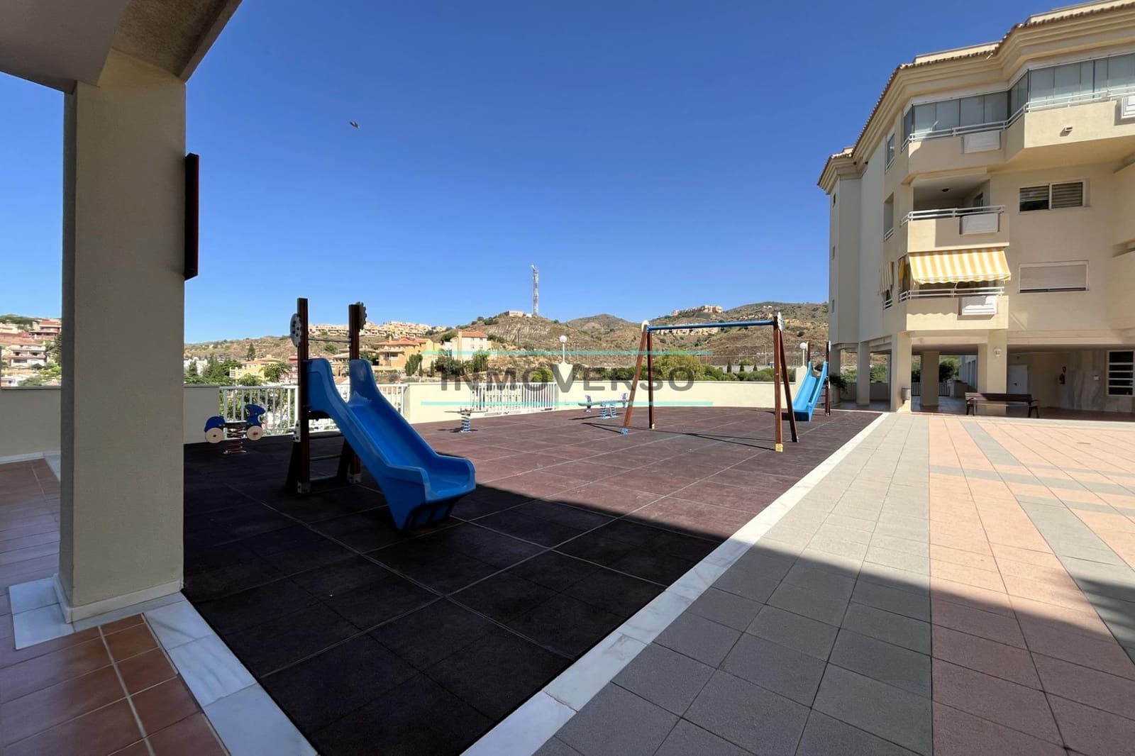 3 sypialnia Penthouse na sprzedaż w La Cala del Moral z basenem garażem - 460 000 € (Ref: 10032060)