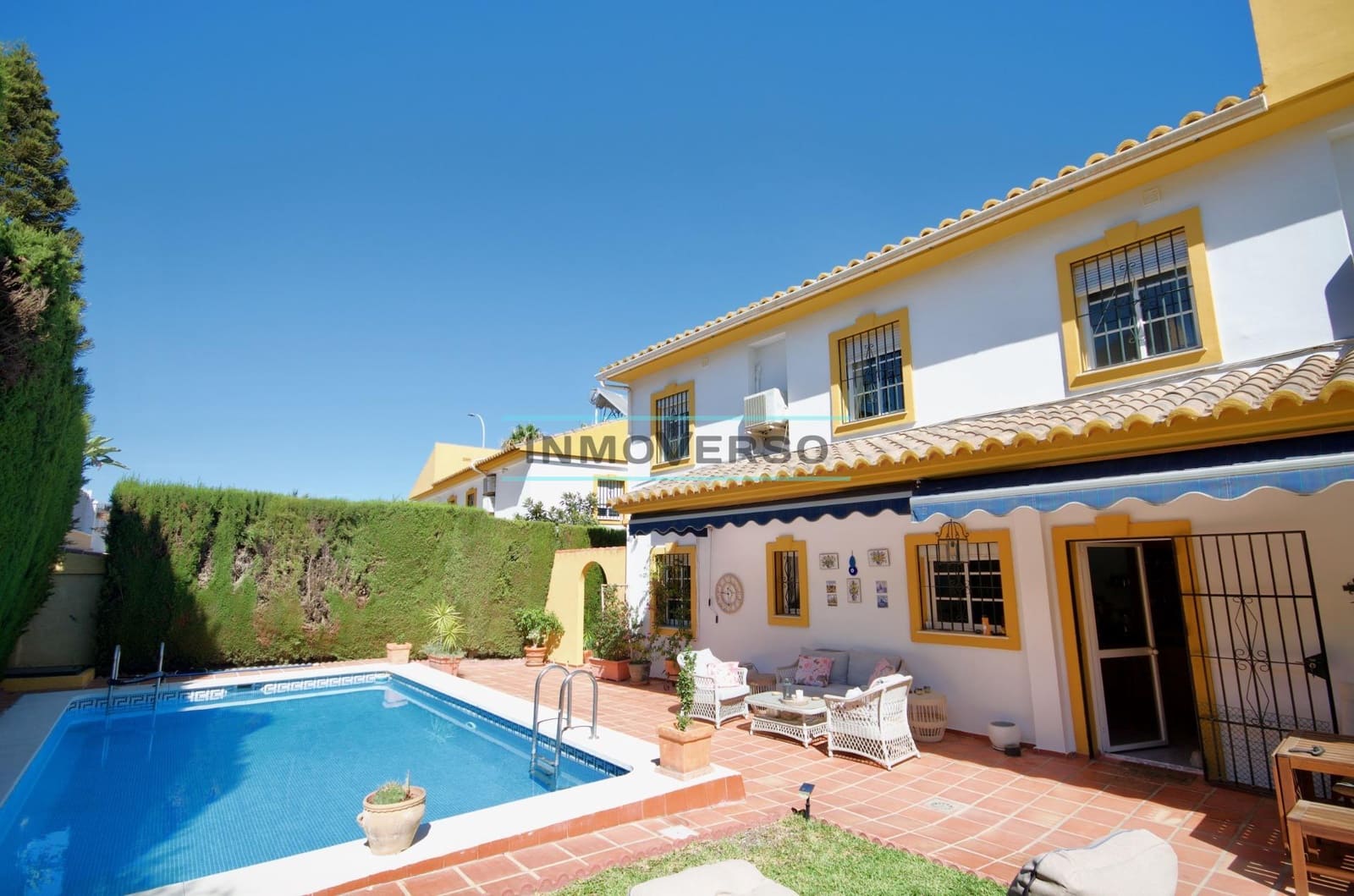 5 bedroom Villa for rent in Torre del Mar with pool garage - € 3,300 (Ref: 10035391)