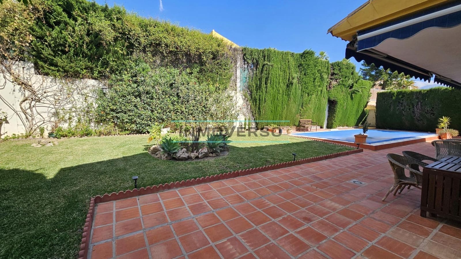 5 bedroom Villa for rent in Torre del Mar with pool garage - € 3,300 (Ref: 10035391)