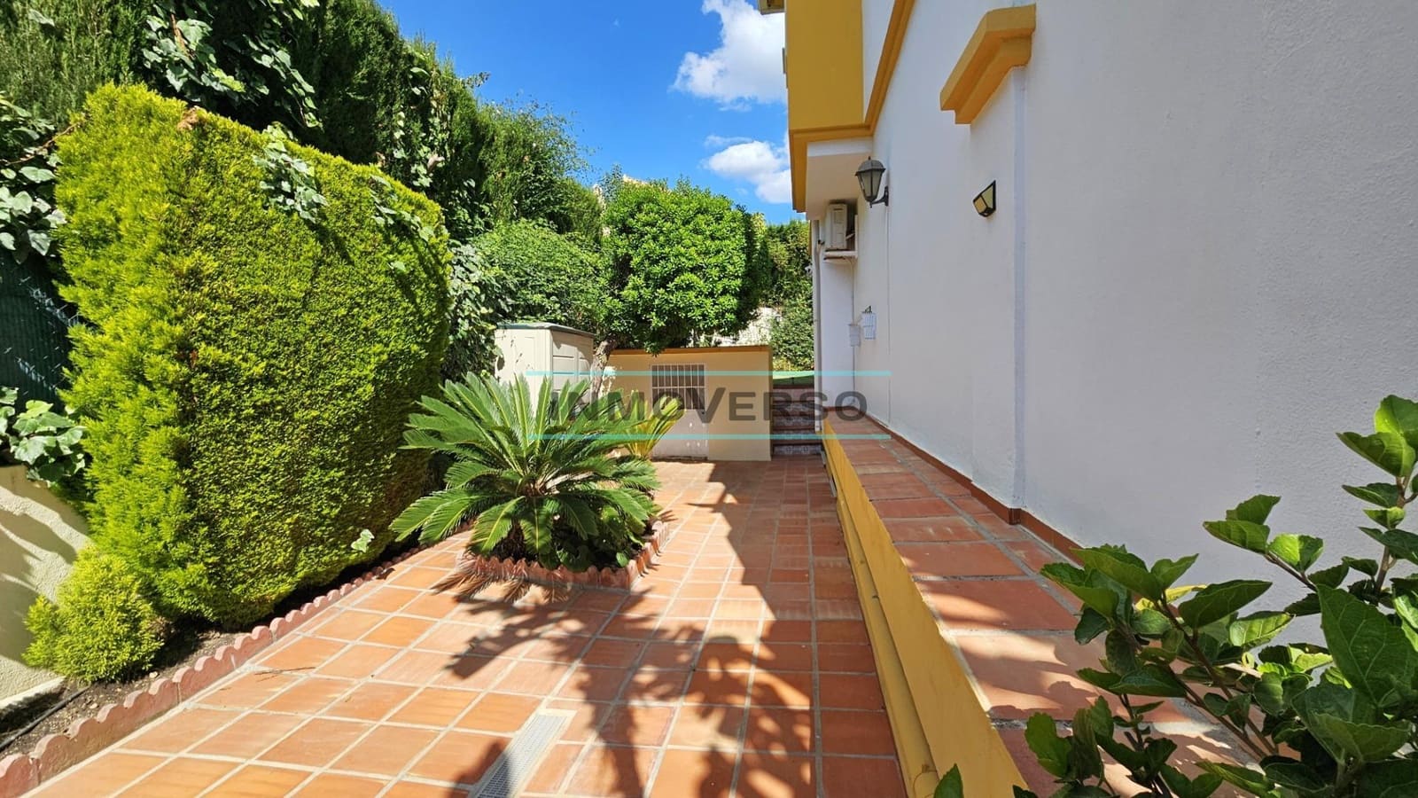 5 slaapkamer Villa te huur in Torre del Mar met zwembad garage - € 3.300 (Ref: 10035391)