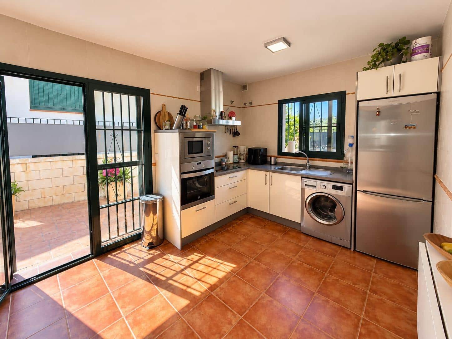 3 camera da letto Villa in vendita in Alcaucin con piscina garage - 267.000 € (Rif: 10078372)