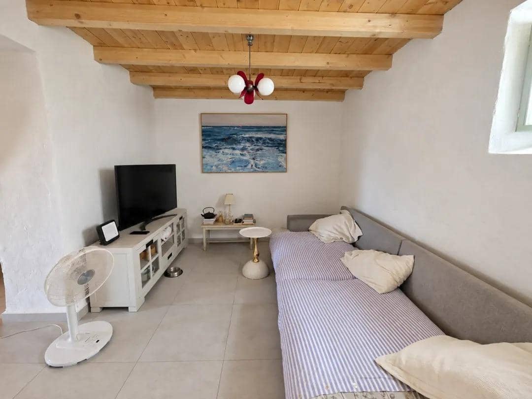 4 makuuhuone Omakotitalo myytävänä paikassa Cutar - 229 000 € (Ref: 10081236)