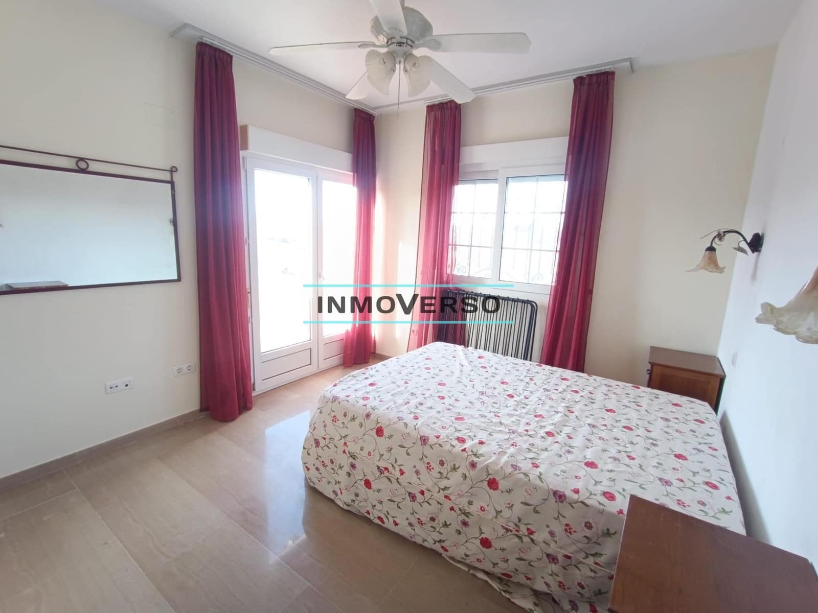 4 sypialnia Willa na sprzedaż w Vinuela z basenem - 365 000 € (Ref: 8678006)