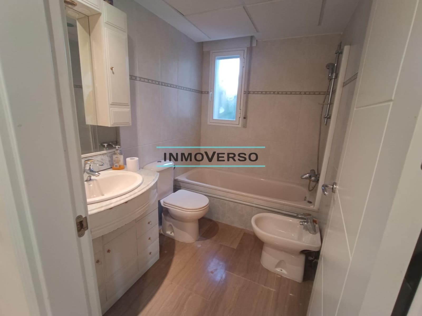 4 Zimmer Villa zu verkaufen in Vinuela mit Pool - 365.000 € (Ref: 8678006)