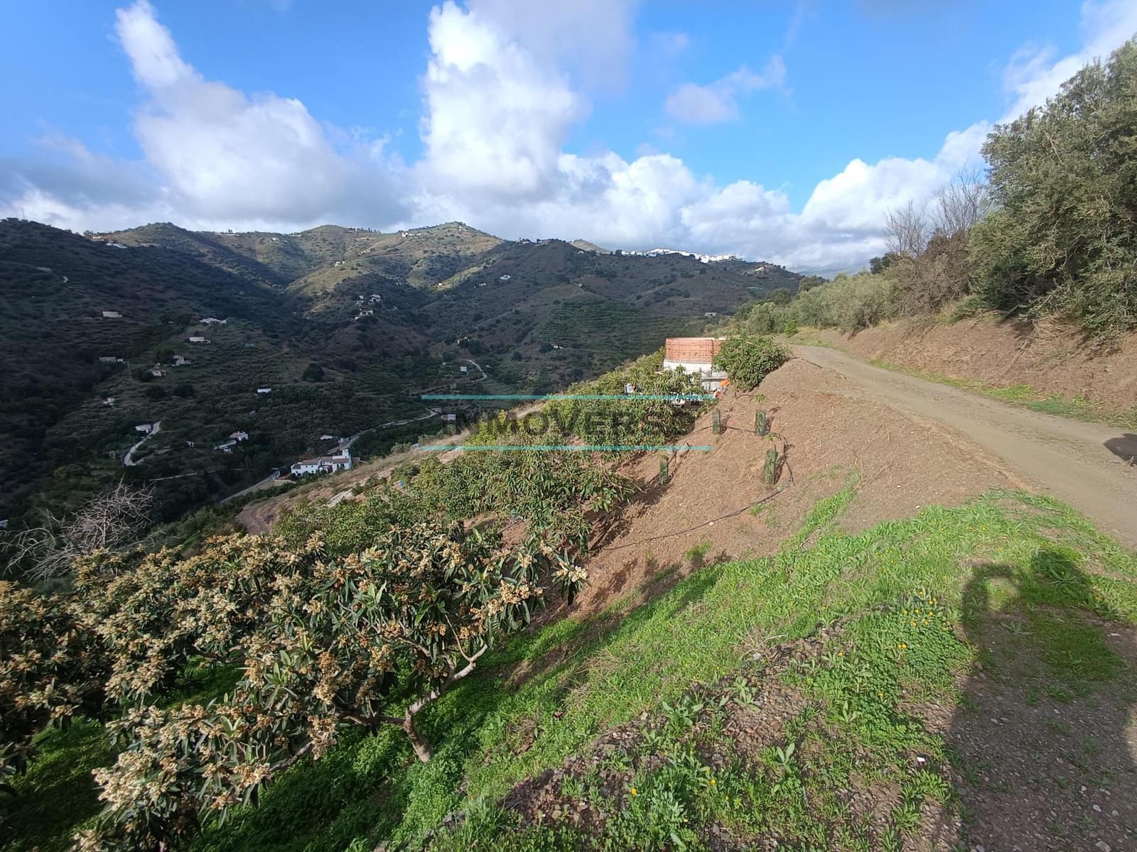 Grond te koop in Sayalonga - € 170.000 (Ref: 8705205)