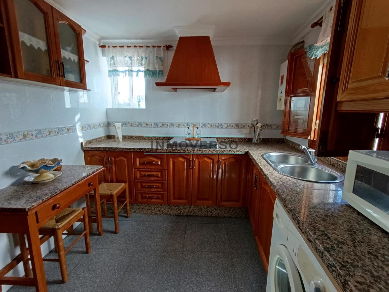 4 makuuhuone Omakotitalo myytävänä paikassa Velez-Malaga - 146 000 € (Ref: 8705206)